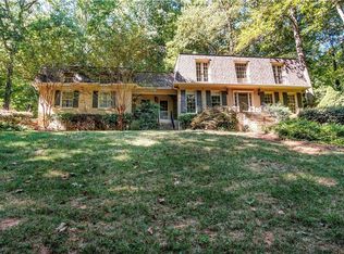 2282 Deer Ridge Dr, Smoke Rise, GA 30087