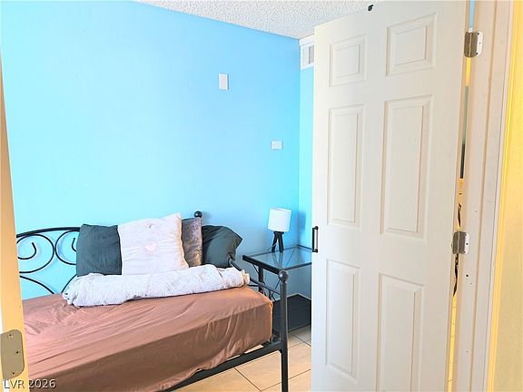 5th image of 1381 E University Ave APT 307