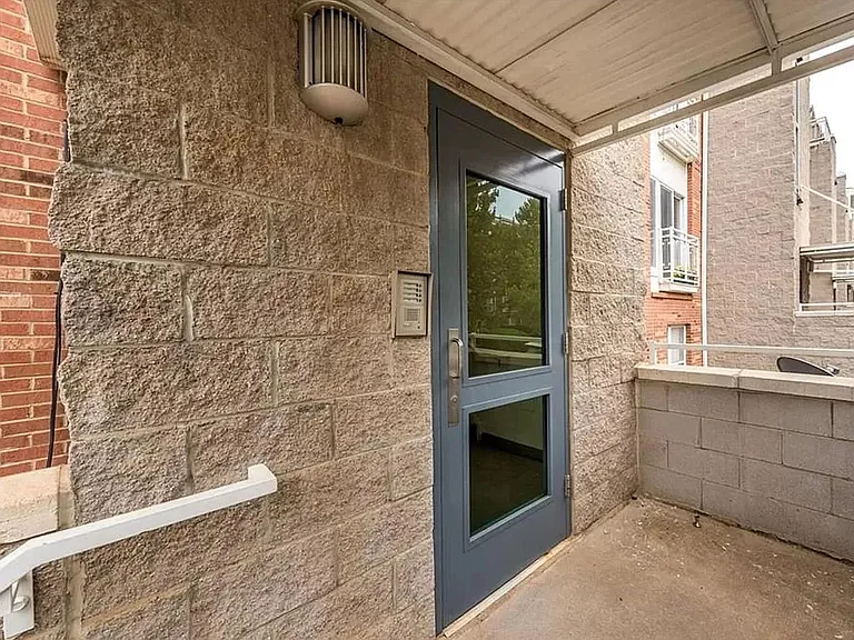 519 Donatello Ave — Photo 16