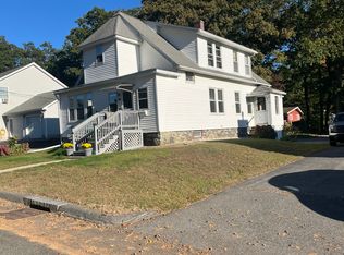 48 Trenton St, Worcester, MA 01604