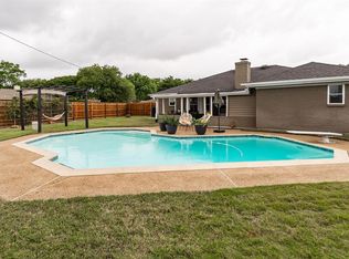 133 Brazil Ct, Hurst, TX 76054