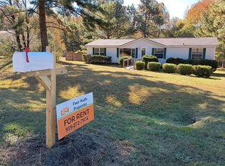 120 Anne Ct, Youngsville, NC 27596