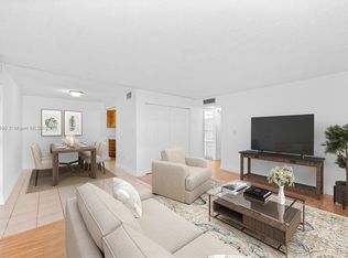 7141 Miami Lakes Dr APT O11, Miami Lakes, FL 33014