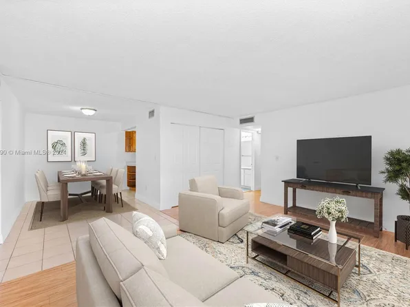 7141 Miami Lakes Dr APT O11, Miami Lakes, FL 33014