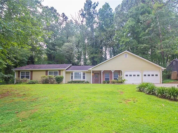 4575 S Landing Dr, Marietta, GA 30066