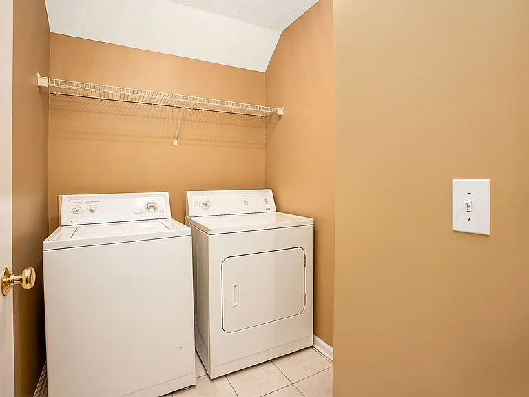 2428 E University Dr #103 — Photo 18