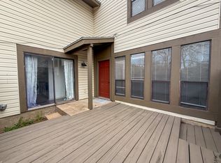 2411 De Lee St APT 23, Bryan, TX 77802