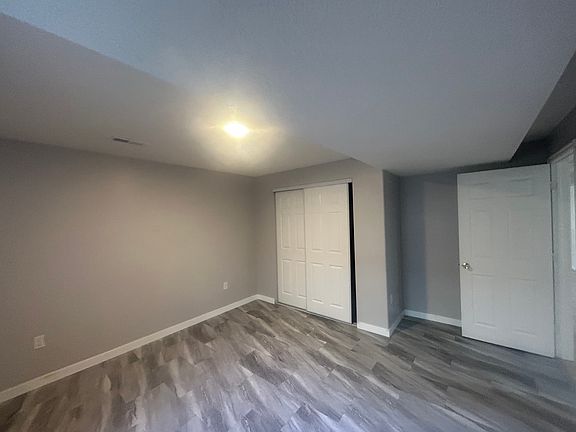4th image of 8898 S Mountain Vista Dr