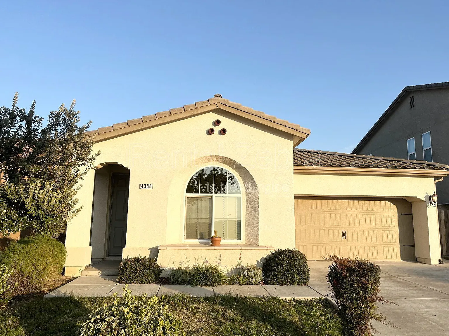 4388 Bixby Way photo 1