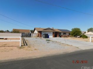 21330 Standing Rock Rd, Apple Valley, CA 92307