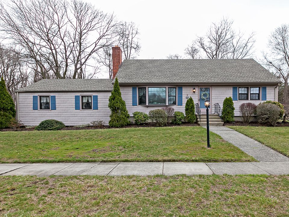 1st image of 50 Bulmer Dr