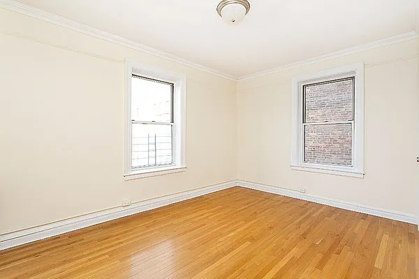 Rented by Living New York | media 13