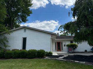 717 Overlook Dr, Columbus, OH 43214