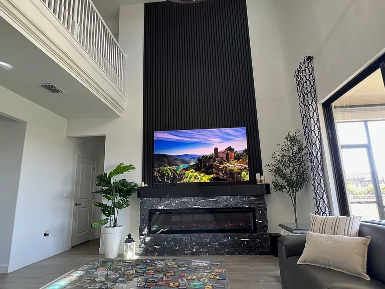 Living Room with Fireplace