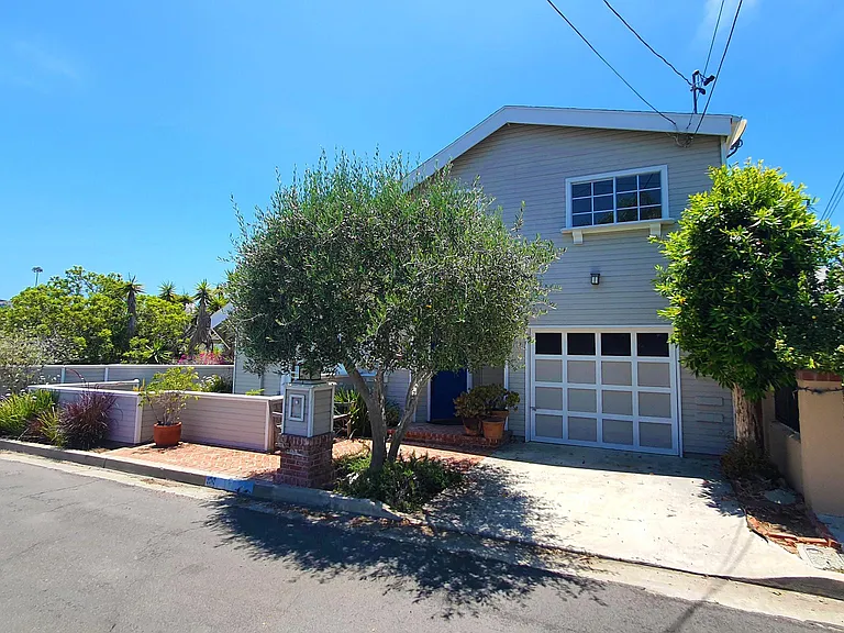 637 Rockledge St — Photo 2