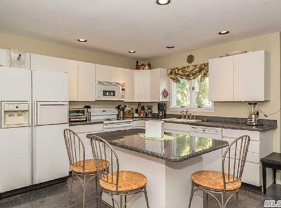 5th image of 19 Crestview Ct