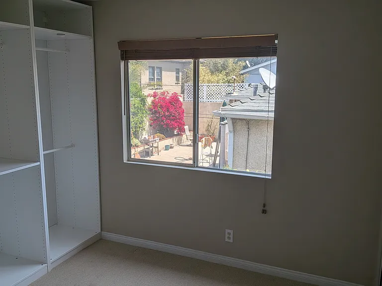 823 Maple St #1 — Photo 43