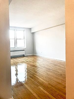 3rd image of 2235 Cruger Ave APT 5A