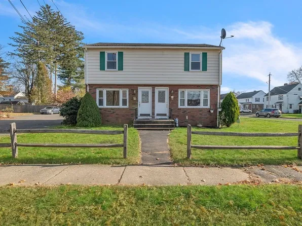 12 Lindbergh Blvd Unit 12, Westfield, MA 01085