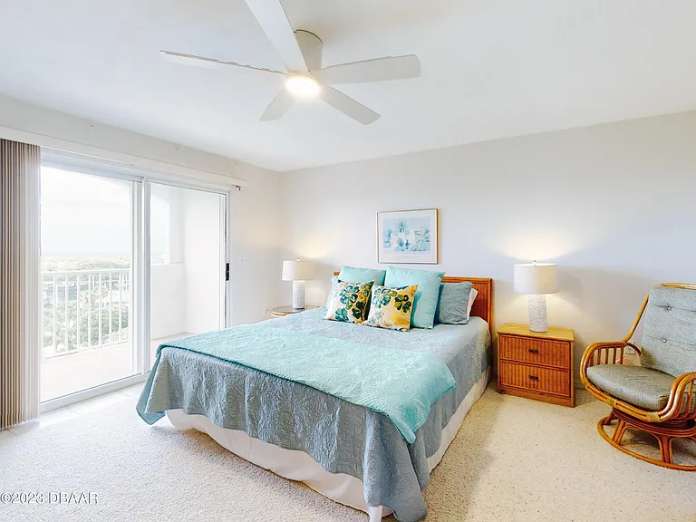 1 John Anderson Dr #Penthouse 7 — Photo 11