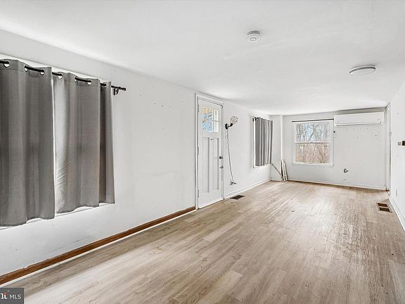 2nd image of 56 Reifsnyder Rd