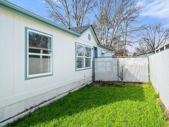 4th image of 633 E Archwood Dr Unit 70