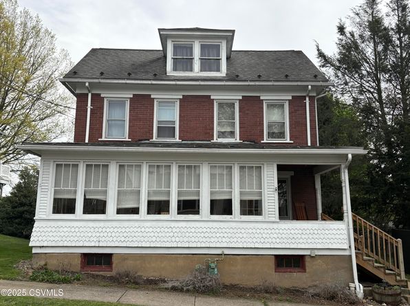 532 3rd St, Northumberland, PA 17857