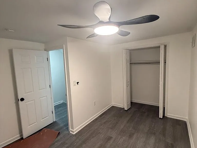 1333 N Walnut St — Photo 13