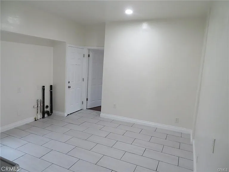 3923 S Normandie Ave — Photo 7