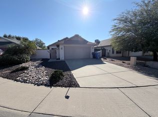 1933 E Wagoner Rd, Phoenix, AZ 85022