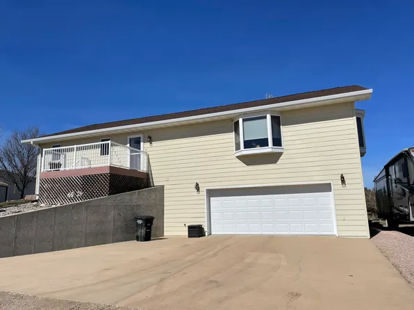 28670 Ponderosa St, Pierre, SD 57501
