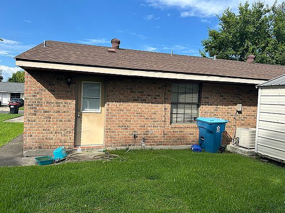 4th image of 604 Knollwood Cir Unit A