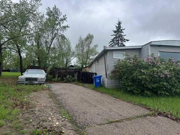 132 N Greenfield Pl, Wood Buffalo, AB T9H 2M1