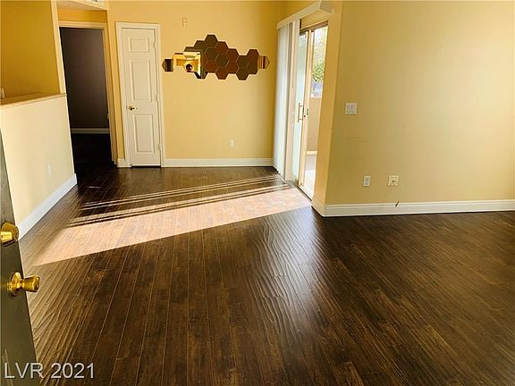 4th image of 8000 W Badura Ave #1028