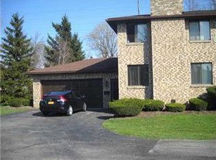 120 Ellicott Creek Rd, Tonawanda, NY 14150