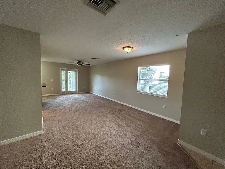 458 Tradition Ln — Photo 6