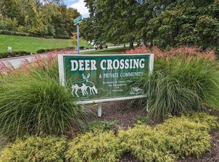 22 Deer Crossing Dr, Fishkill, NY 12524