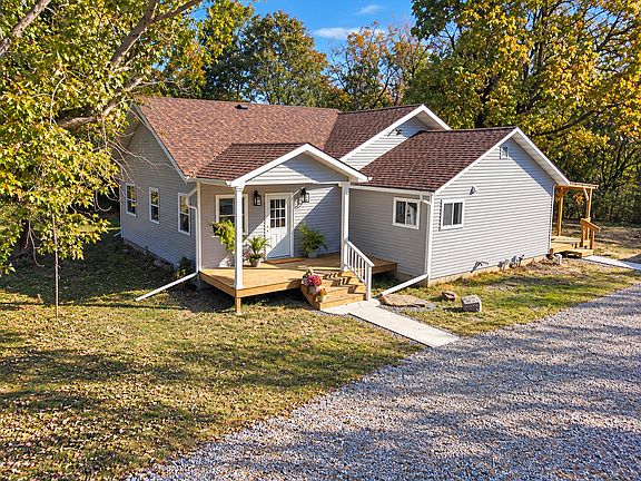 2nd image of 8605 Bobwhite Rd