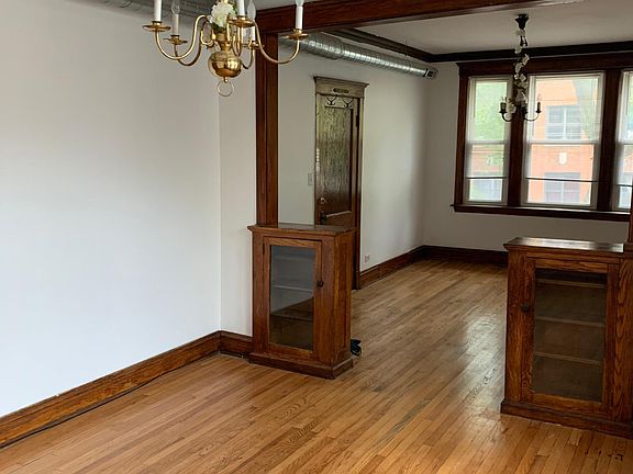 3rd image of 2601 W Potomac Ave APT 2