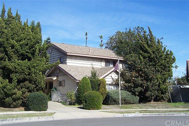 1st image of 14622 Bromley St