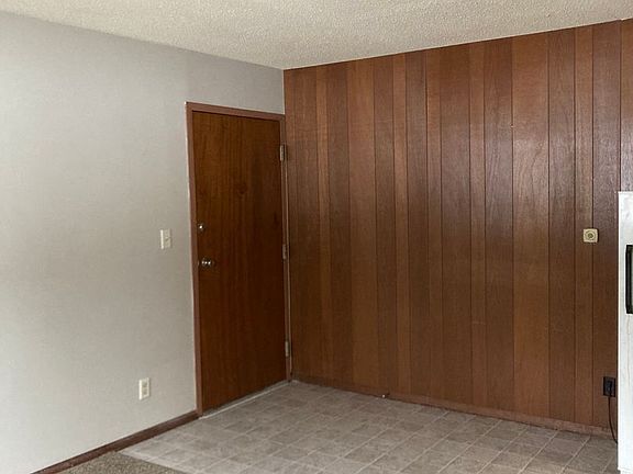 2nd image of 5509 34th Ave #G-4