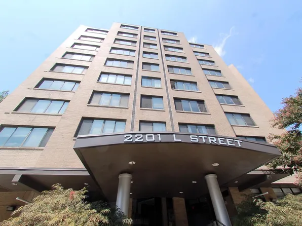 2201 L St NW APT 201, Washington, DC 20037