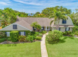 633 Franklyn Ave, Indialantic, FL 32903