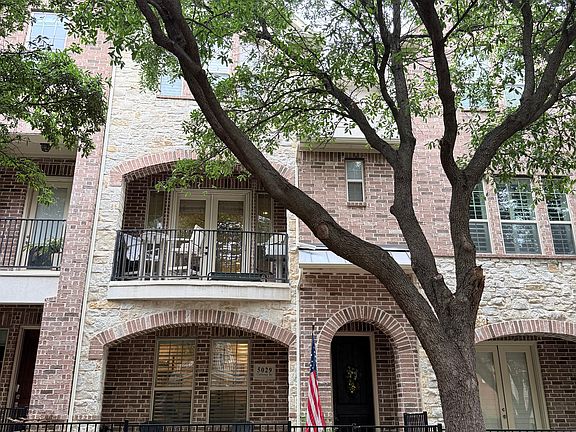 Quiet teee lined street in walkable Addison. Two patios. Enjoy grilling on the upper patio gas grill.