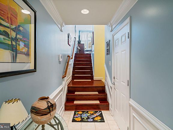 2nd image of 2173 Oberlin Dr