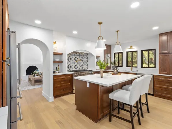 1621 Glade Pl, Escondido, CA 92029