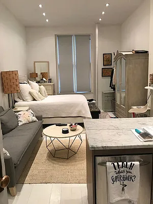 Rented by Aryeh Realty | media 26