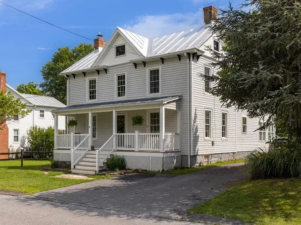 7549 Thomas Spring Rd, Bridgewater, VA 22812