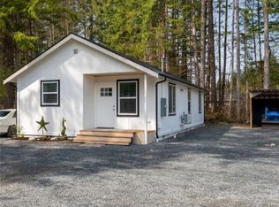 8538 Golden Valley Dr, Maple Falls, WA