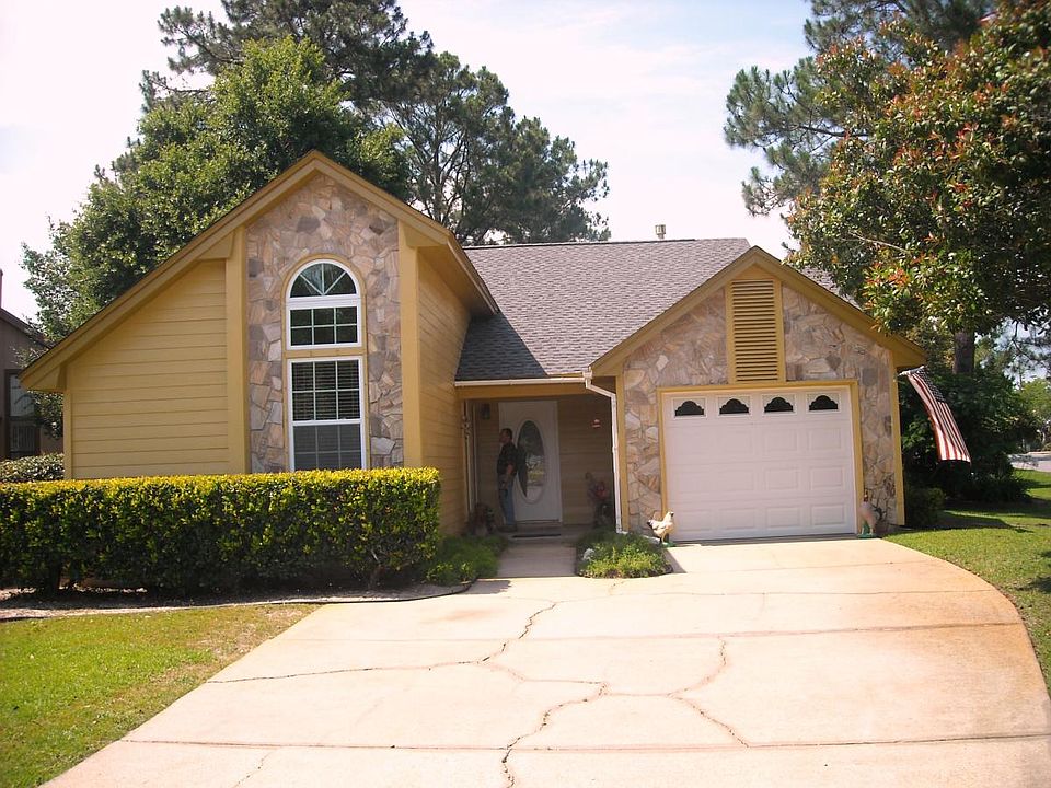 front street elevation